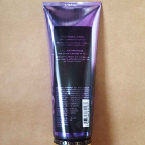 3 Victoria's secret l o t i o n 236 m l each - Picture 5 of 7